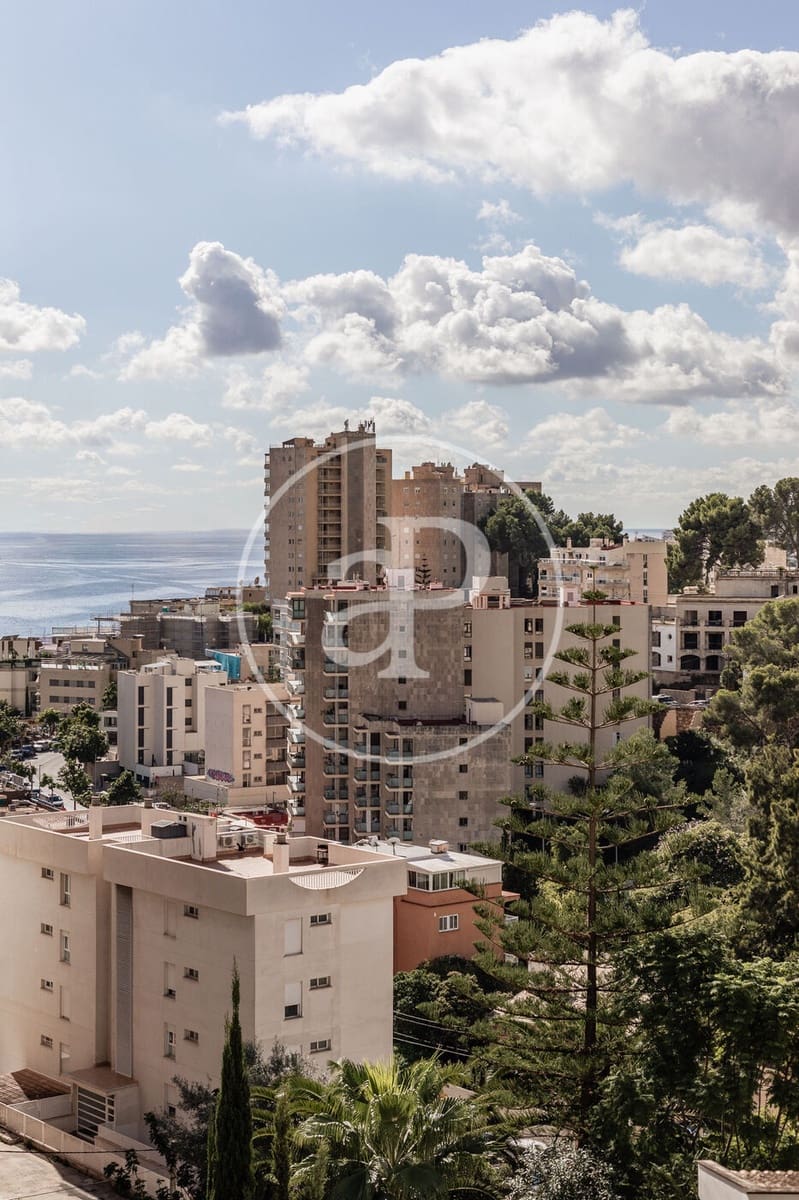 Appartamento in vendita in Cala Mayor con piscina - 1.950.000 € (Rif: 9876458)