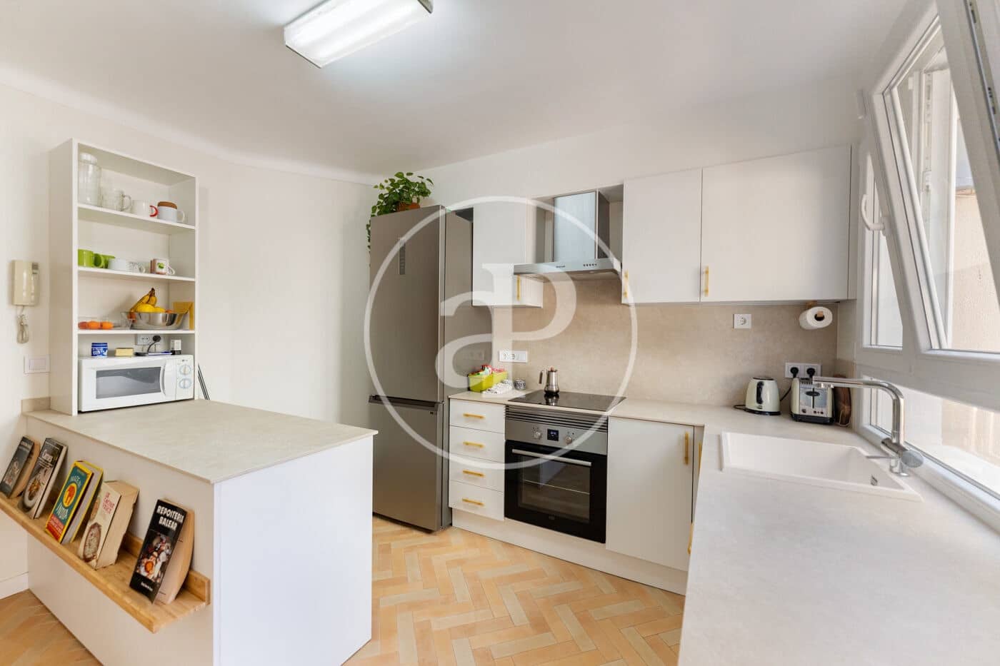 3 soveværelse Lejlighed til leje i Palma de Mallorca - € 2.200 (Ref: 9876459)