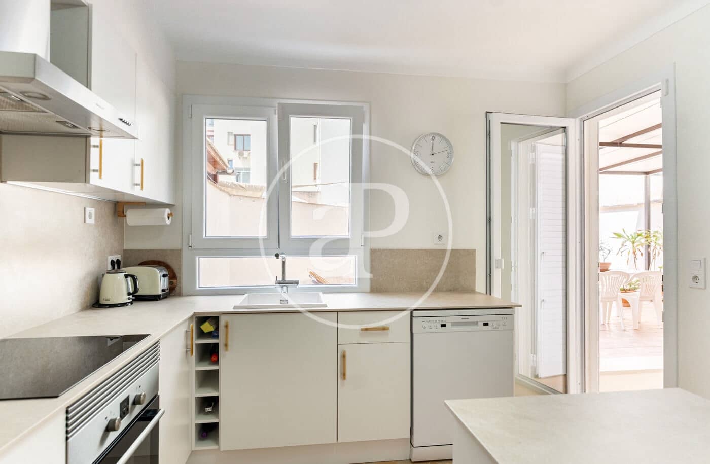 3 soveværelse Lejlighed til leje i Palma de Mallorca - € 2.200 (Ref: 9876459)