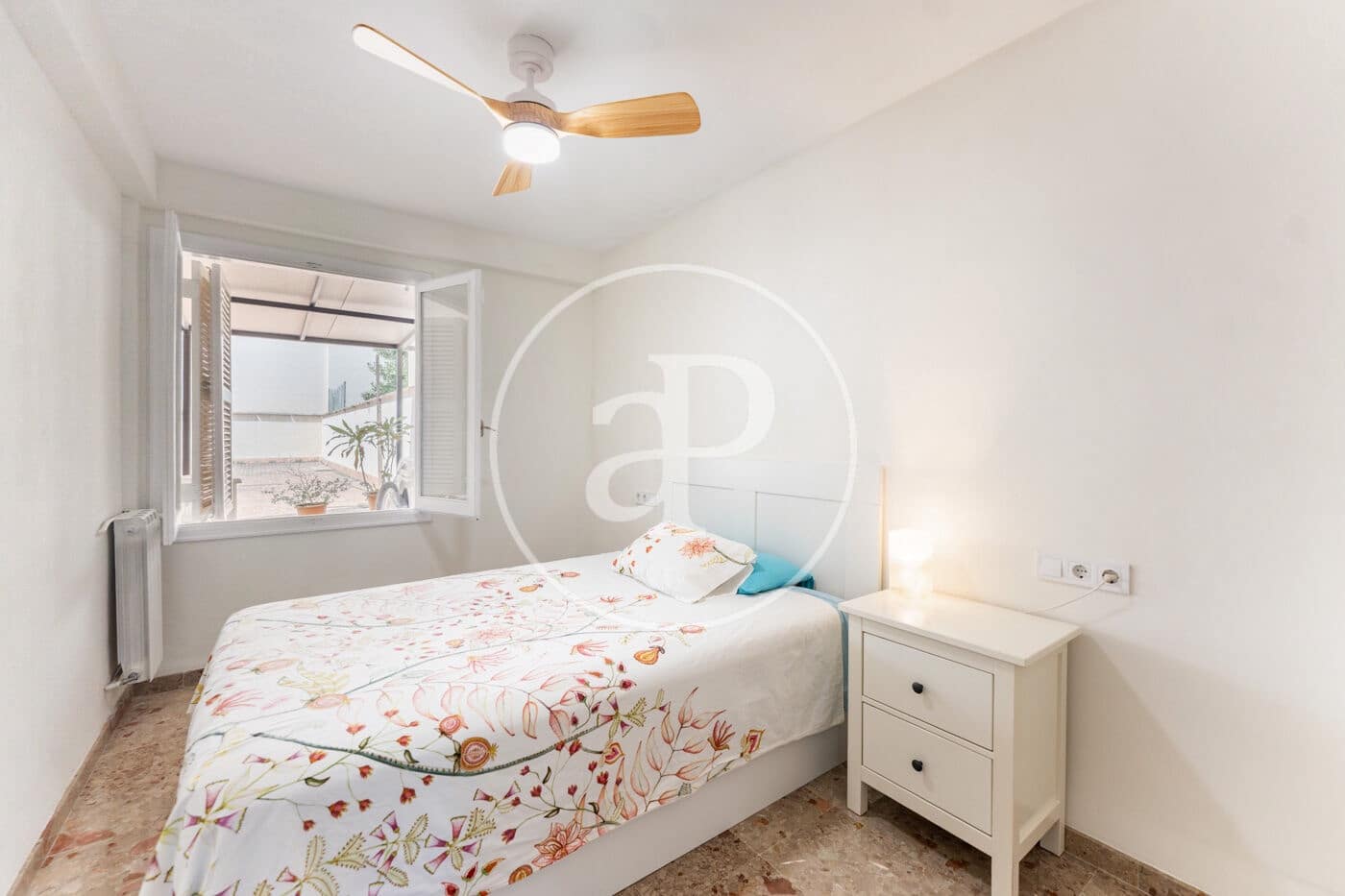 3 soveværelse Lejlighed til leje i Palma de Mallorca - € 2.200 (Ref: 9876459)