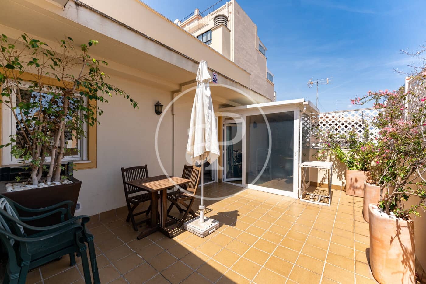 2 soverom Leilighet til leie i Palma de Mallorca - € 2 000 (Ref: 9884829)