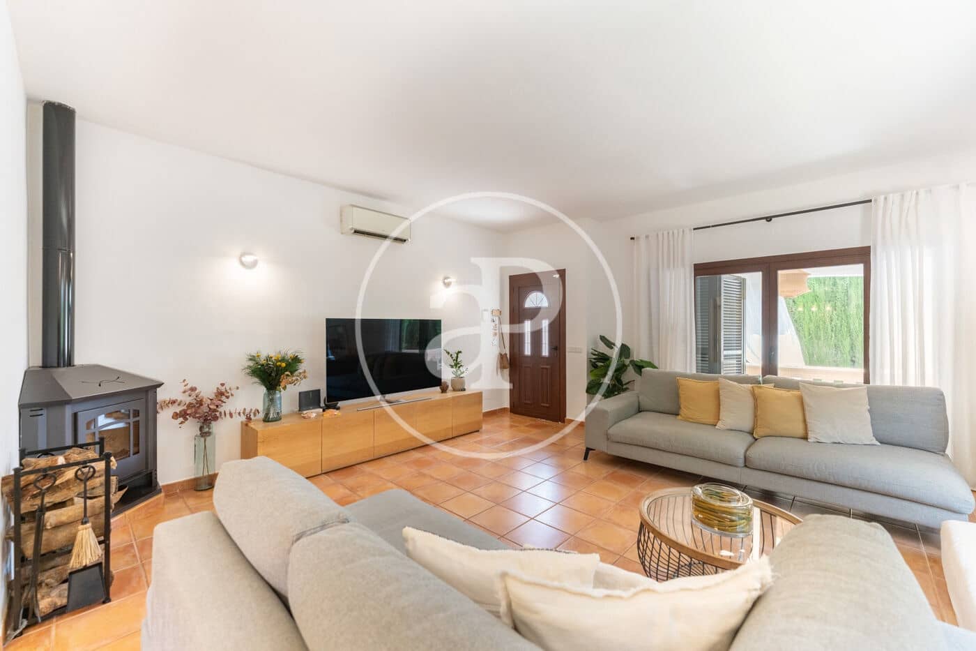 4 bedroom Villa for sale in Palmanyola with pool - € 1,080,000 (Ref: 9899658)