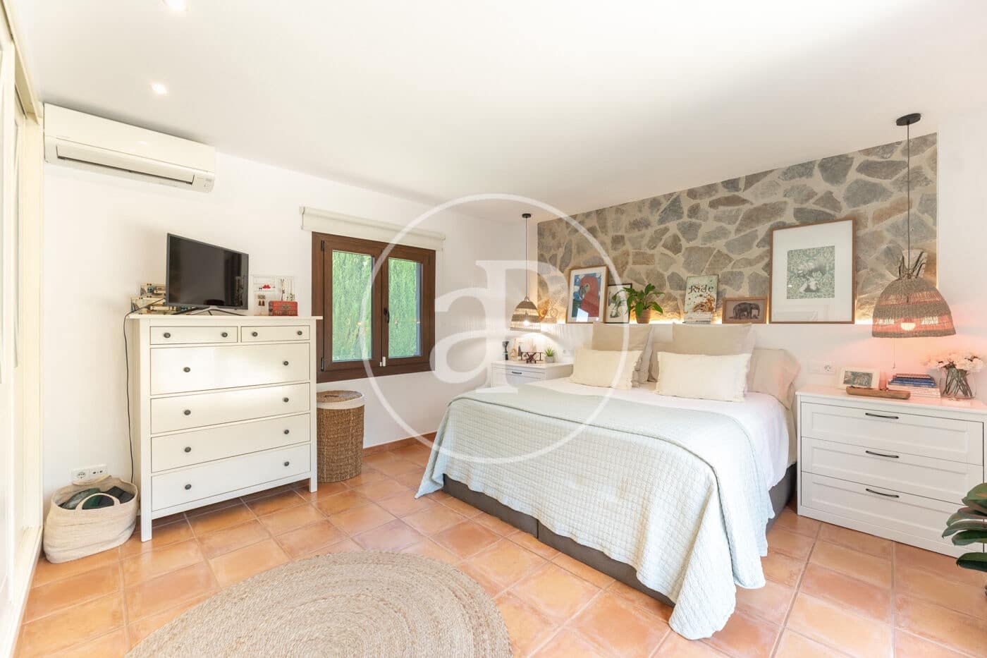 4 bedroom Villa for sale in Palmanyola with pool - € 1,080,000 (Ref: 9899658)