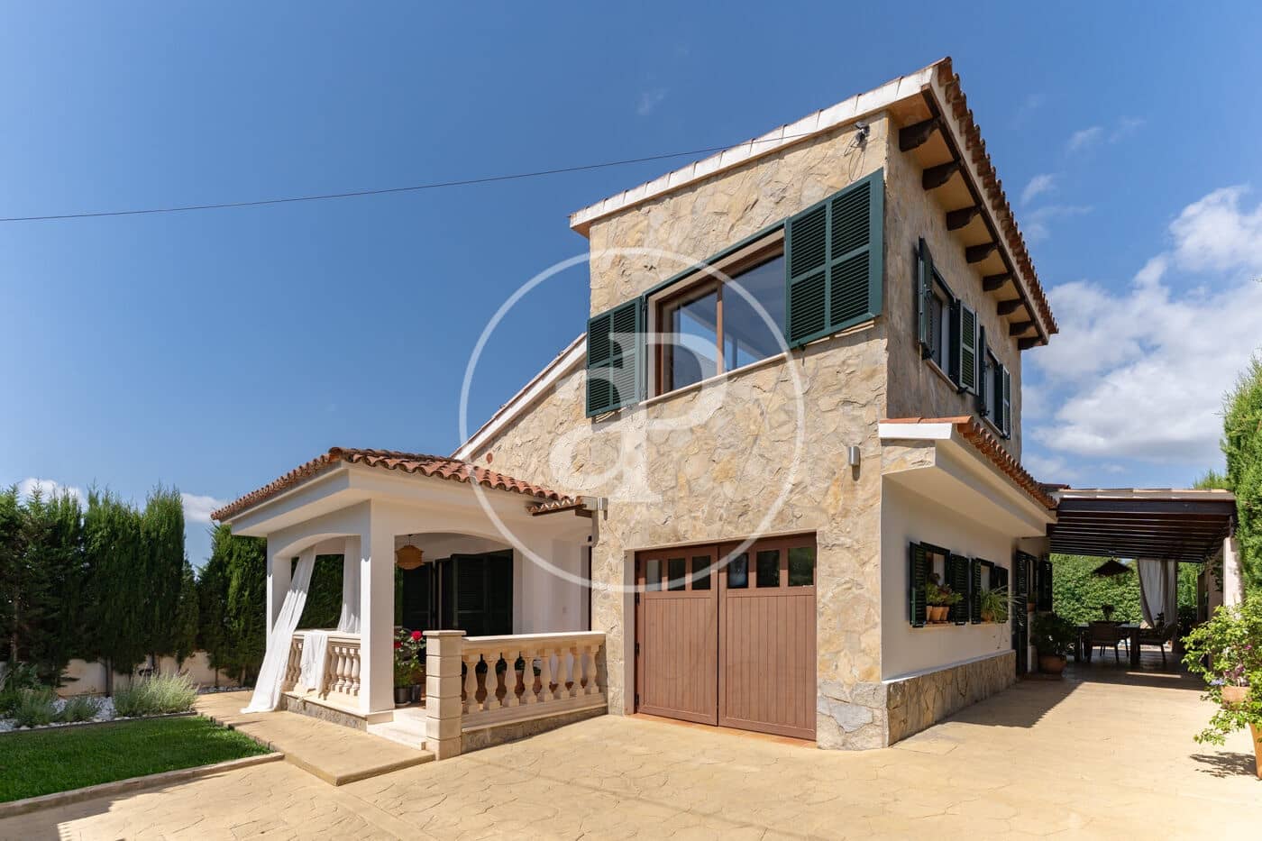 4 bedroom Villa for sale in Palmanyola with pool - € 1,080,000 (Ref: 9899658)