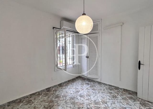 Chalet de 4 habitaciones en Sol de Mallorca, Calvià en alquiler - 2.500 € (Ref: 9915849)