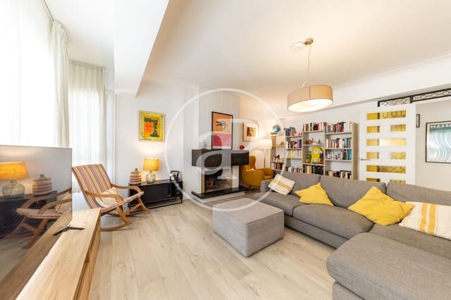 4 slaapkamer Appartement te koop in Plaça dels Patins, Palma de Mallorca - € 950.000 (Ref: 9915851)