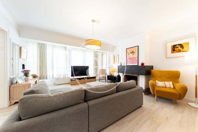 4 slaapkamer Appartement te koop in Plaça dels Patins, Palma de Mallorca - € 950.000 (Ref: 9915851)