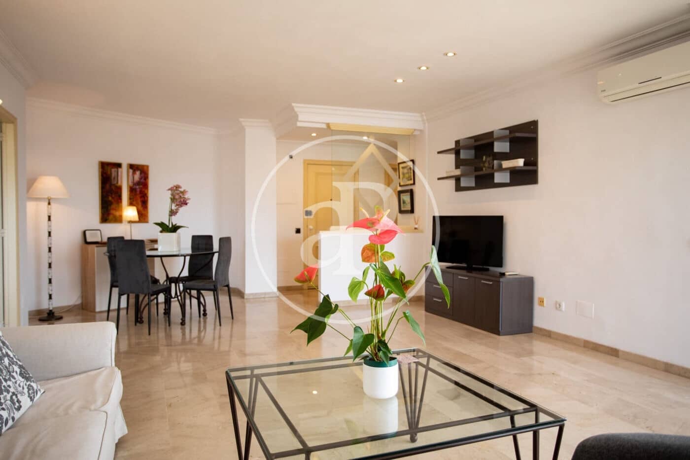 2 soverom Leilighet til leie i Palma de Mallorca med svømmebasseng garasje - € 3 500 (Ref: 9920447)