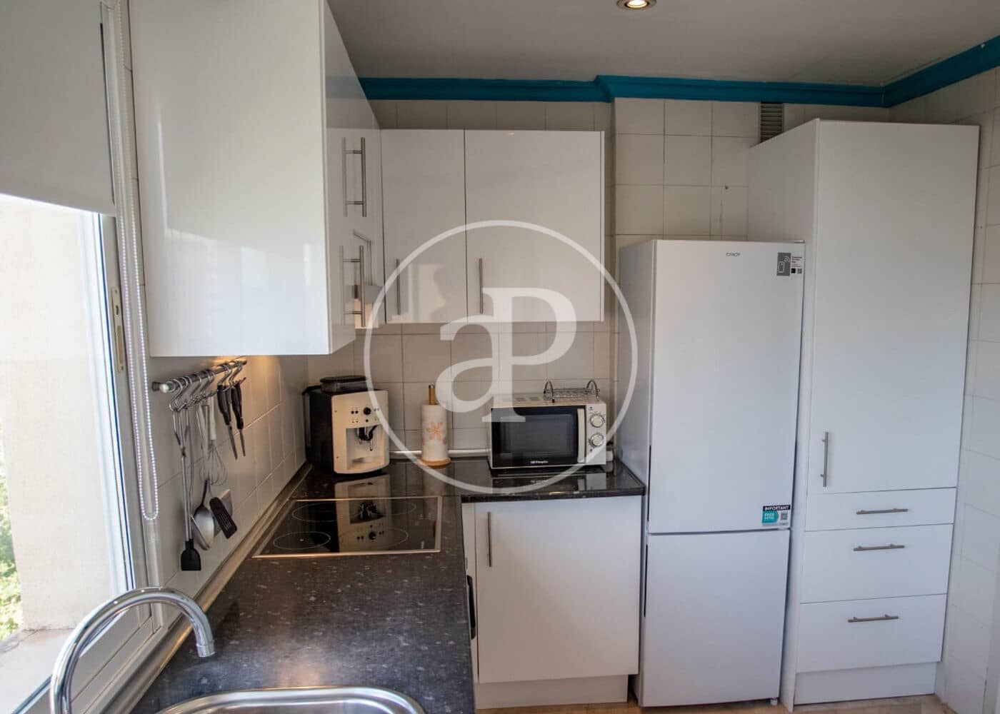2 soverom Leilighet til leie i Palma de Mallorca med svømmebasseng garasje - € 3 500 (Ref: 9920447)