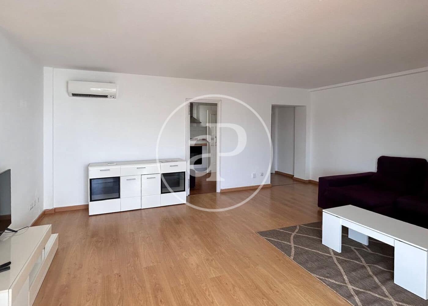 2 bedroom Apartment for rent in Calvia with garage - € 2,250 (Ref: 9920448)