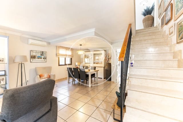 4 Zimmer Villa zu verkaufen in Amanecer, Palma de Mallorca - 960.000 € (Ref: 9922325)