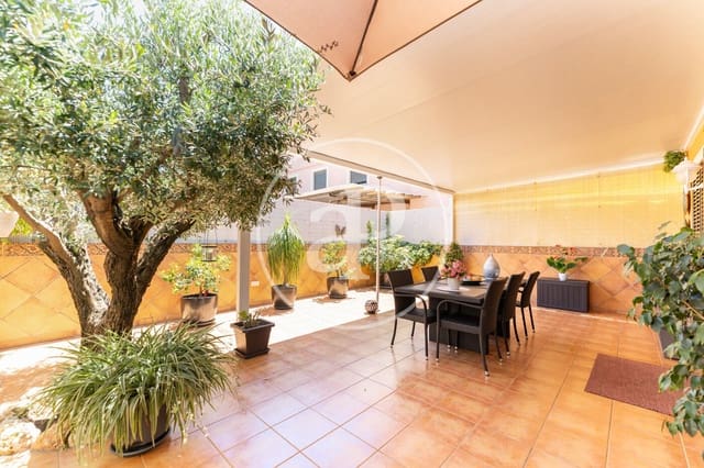 4 Zimmer Villa zu verkaufen in Amanecer, Palma de Mallorca - 960.000 € (Ref: 9922325)