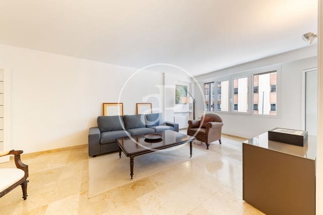 4 quarto Apartamento para arrendar em El Camp d'en Serralta, Palma de Mallorca - 4 500 € (Ref: 9927436)