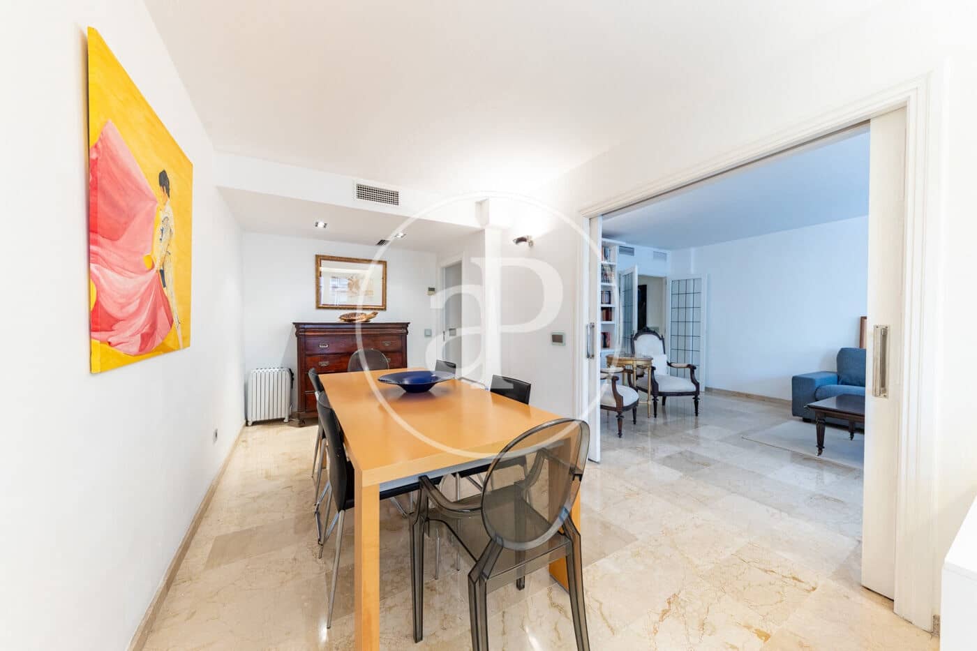 4 quarto Apartamento para arrendar em Palma de Mallorca - 4 500 € (Ref: 9927436)