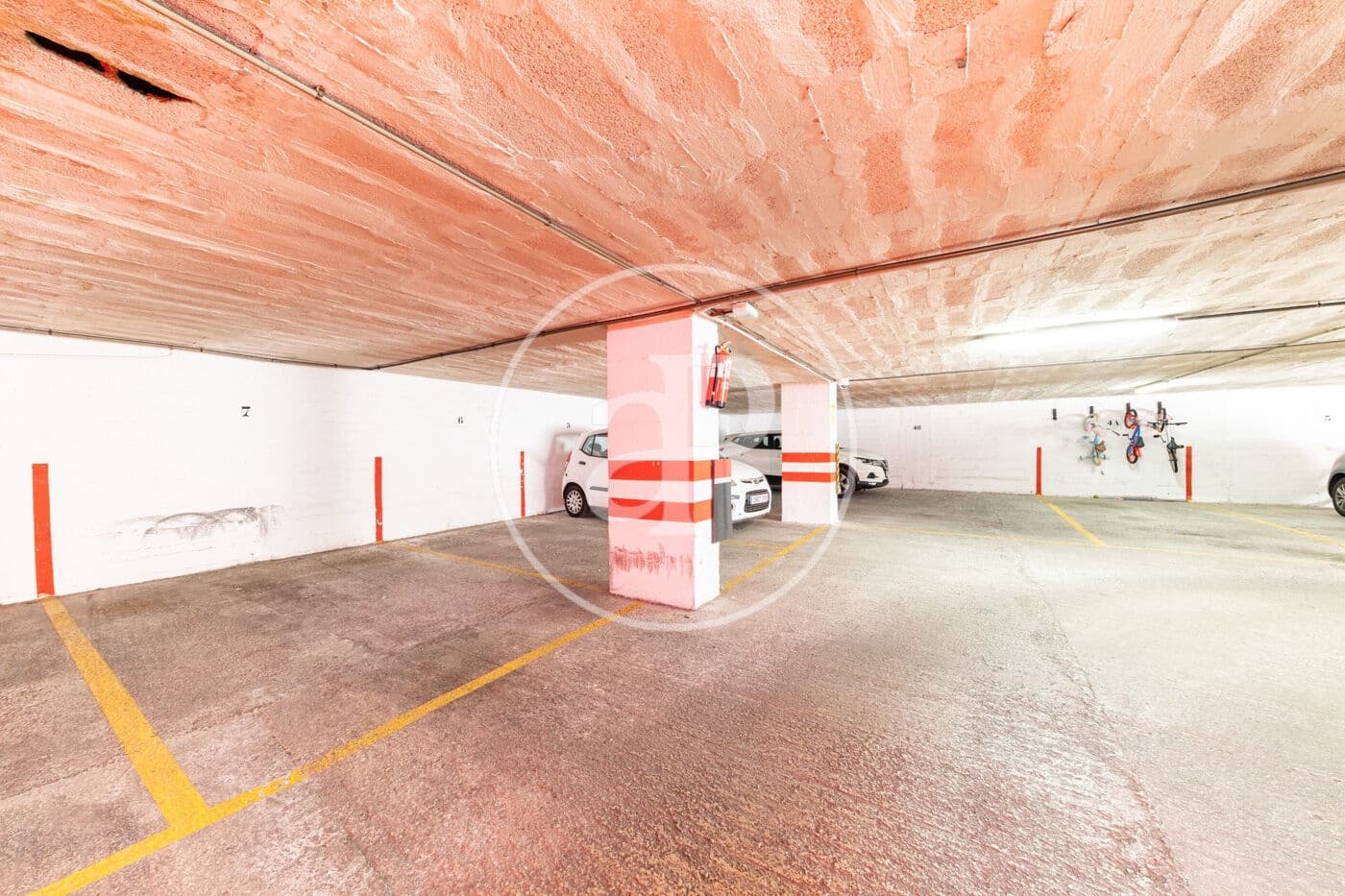 4 quarto Apartamento para arrendar em Palma de Mallorca - 4 500 € (Ref: 9927436)