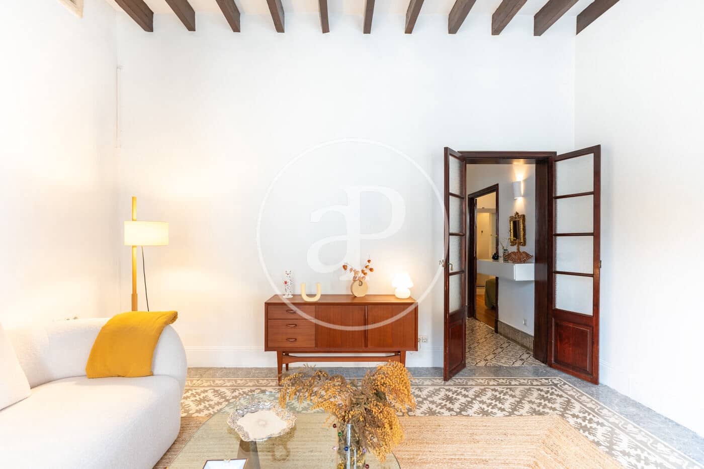 2 bedroom Apartment for rent in Palma de Mallorca with garage - € 1,800 (Ref: 9929424)