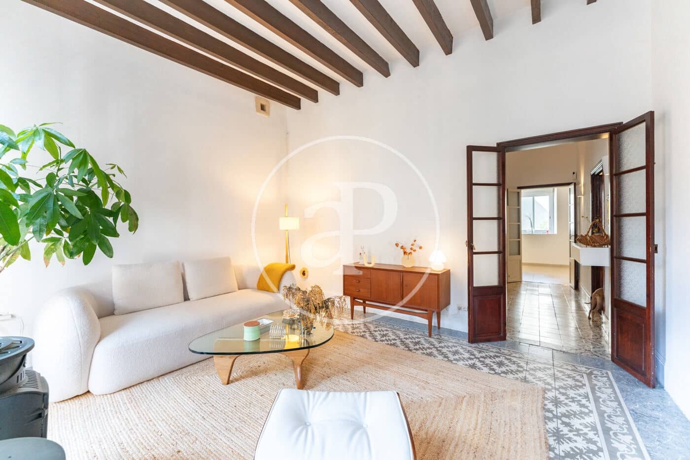 2 bedroom Apartment for rent in Palma de Mallorca with garage - € 1,800 (Ref: 9929424)