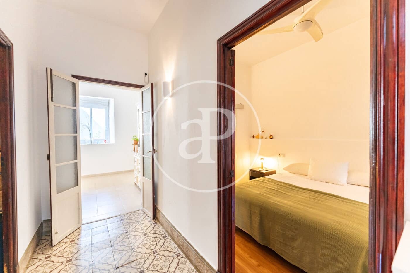 2 bedroom Apartment for rent in Palma de Mallorca with garage - € 1,800 (Ref: 9929424)