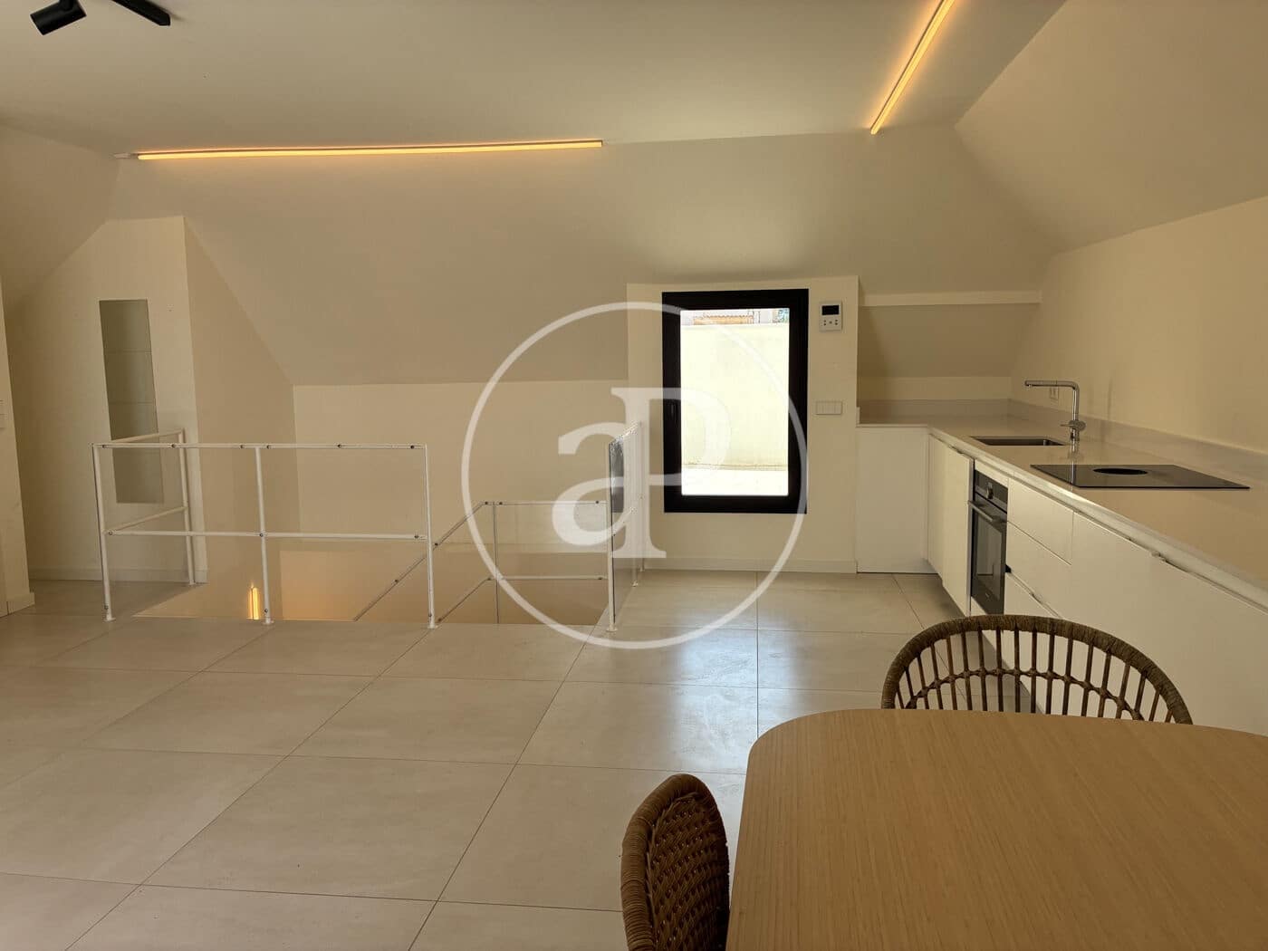 3 Zimmer Penthouse zu vermieten in Palma de Mallorca mit Pool - 3.200 € (Ref: 9929425)