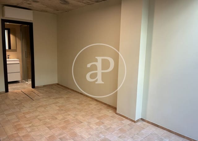 2 quarto Apartamento para arrendar em El Terreno, Palma de Mallorca com piscina - 1 650 € (Ref: 9929426)