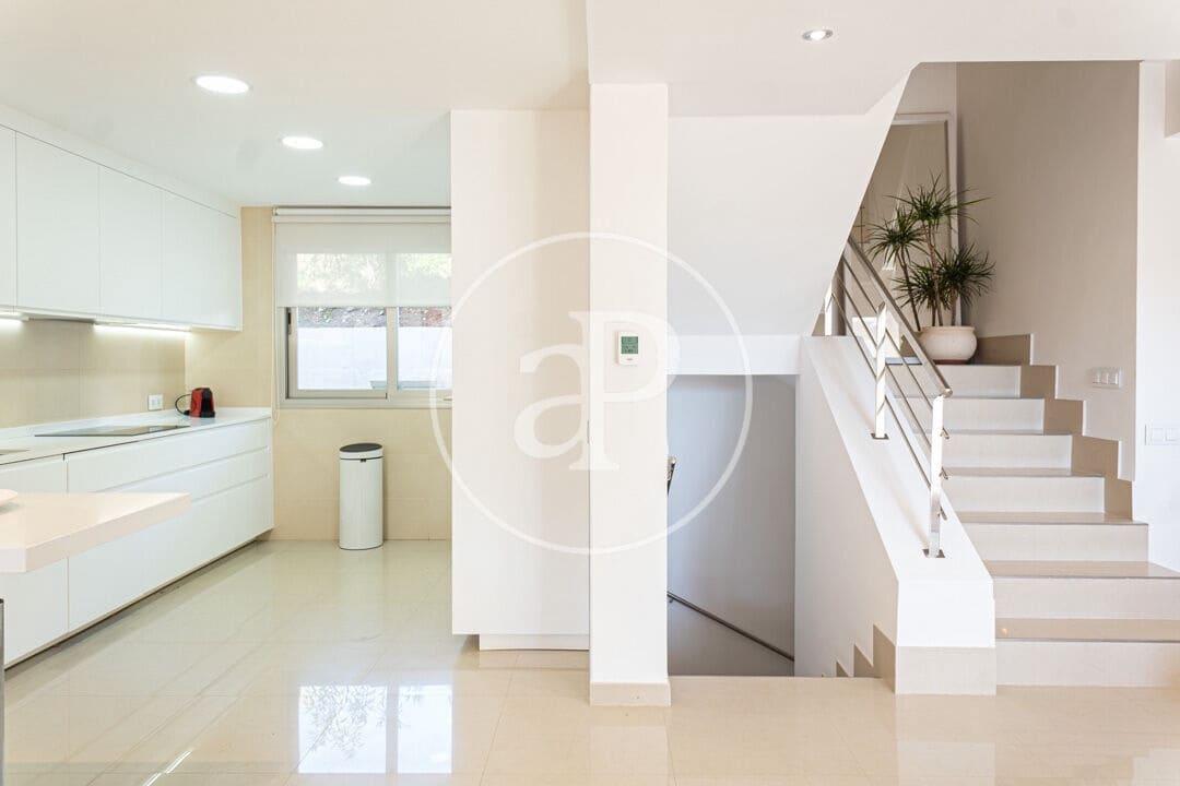 4 bedroom Villa for rent in Cala Vinyes / Cala Vinyas / Cala Vinas with pool garage - € 4,400 (Ref: 9929428)