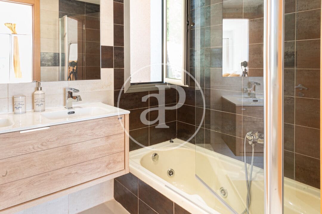 4 bedroom Villa for rent in Cala Vinyes / Cala Vinyas / Cala Vinas with pool garage - € 4,400 (Ref: 9929428)