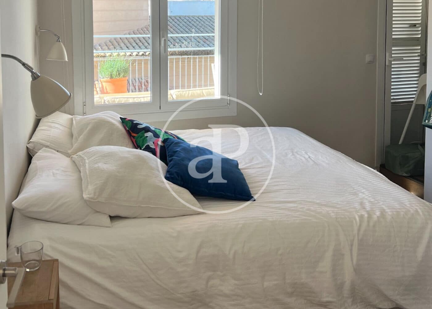 2 bedroom Apartment for rent in Palma de Mallorca - € 2,000 (Ref: 9929429)