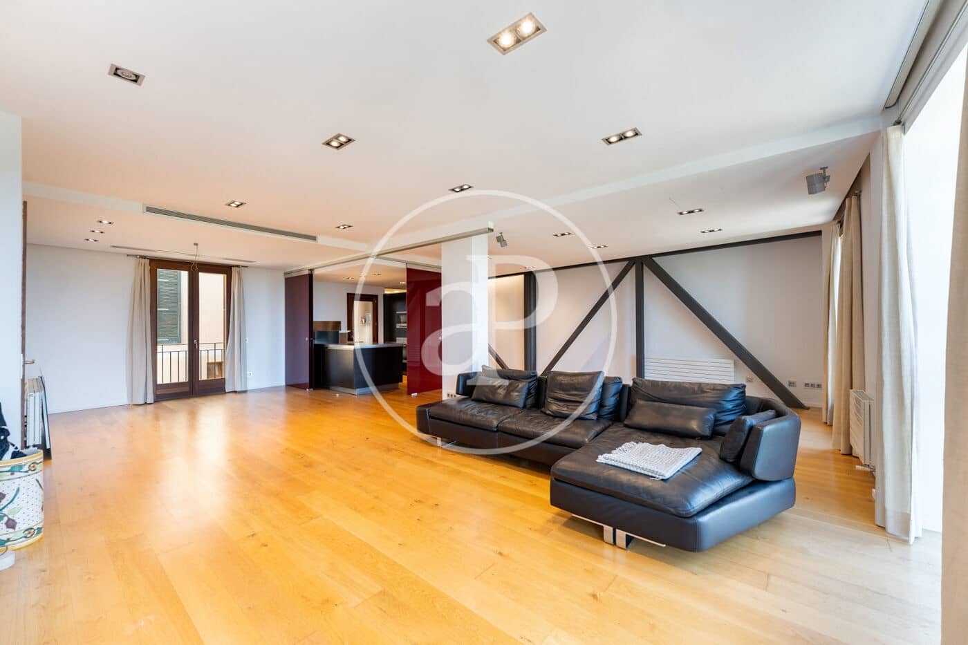 2 quarto Apartamento para arrendar em Palma de Mallorca com garagem - 4 900 € (Ref: 9936417)