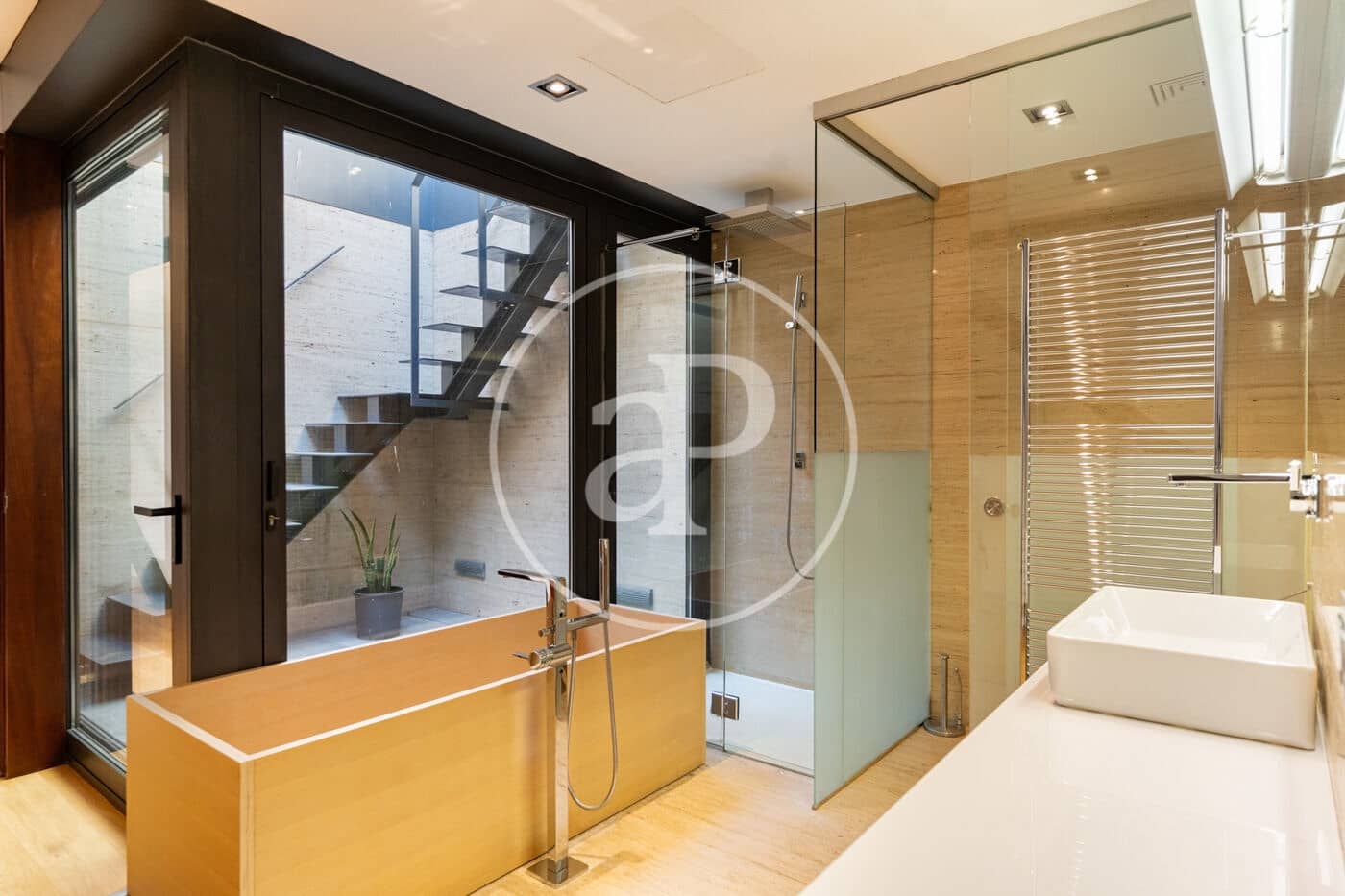 2 quarto Apartamento para arrendar em Palma de Mallorca com garagem - 4 900 € (Ref: 9936417)