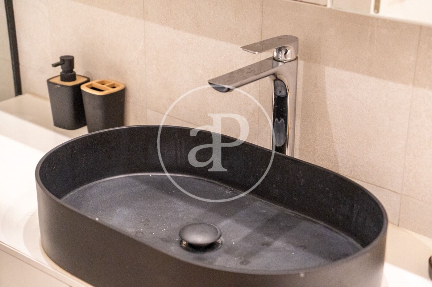 2 bedroom Apartment for rent in Es Forti - € 1,950 (Ref: 9936418)