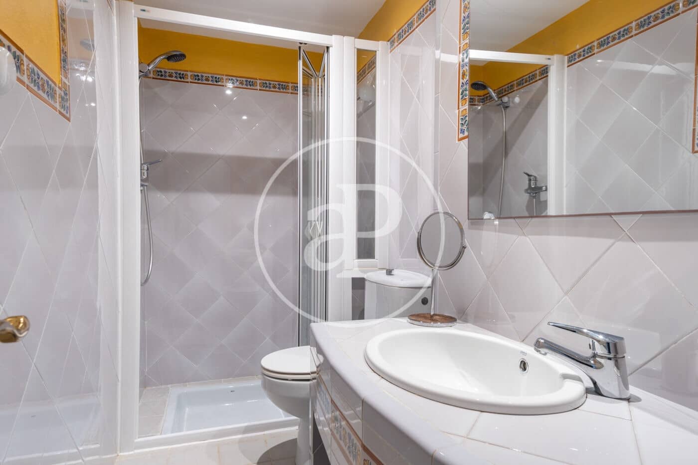 4 quarto Apartamento para arrendar em Santa Ponsa com piscina garagem - 3 500 € (Ref: 9938224)
