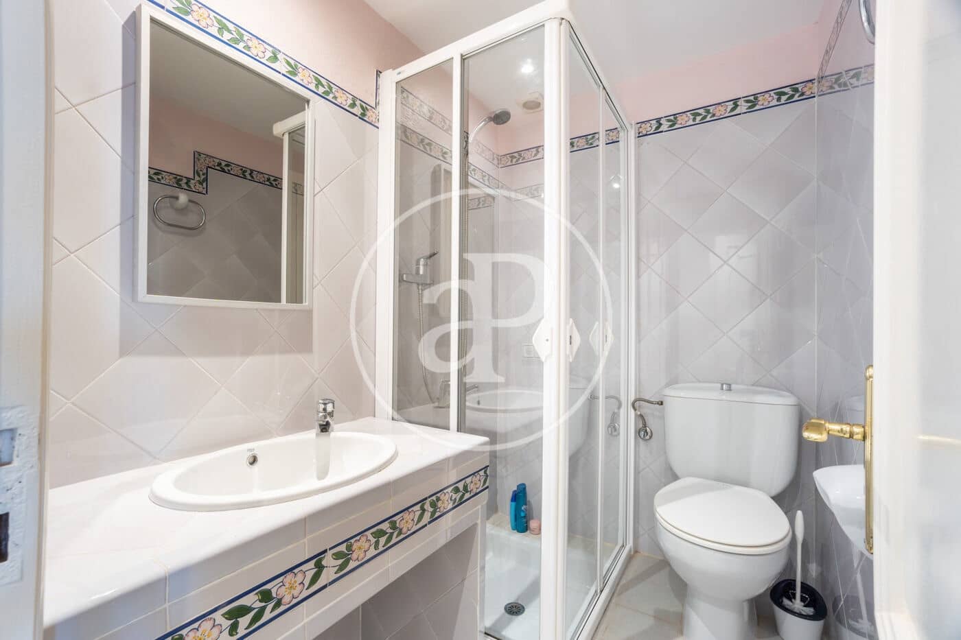 4 quarto Apartamento para arrendar em Santa Ponsa com piscina garagem - 3 500 € (Ref: 9938224)