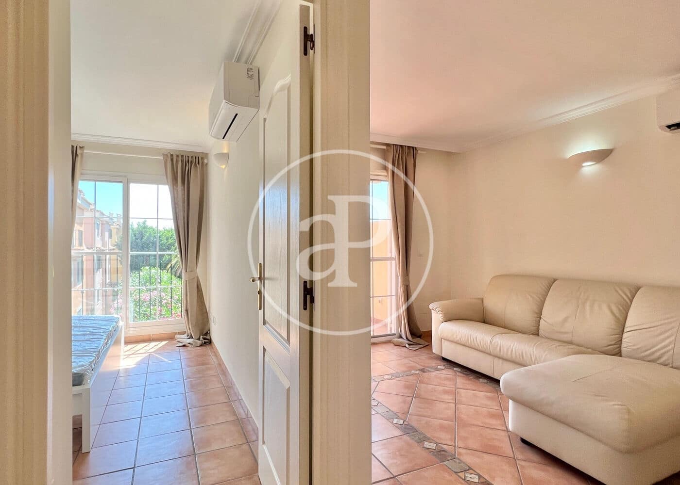 Apartamento de 2 habitaciones en Andratx en alquiler con piscina garaje - 1.900 € (Ref: 9938225)