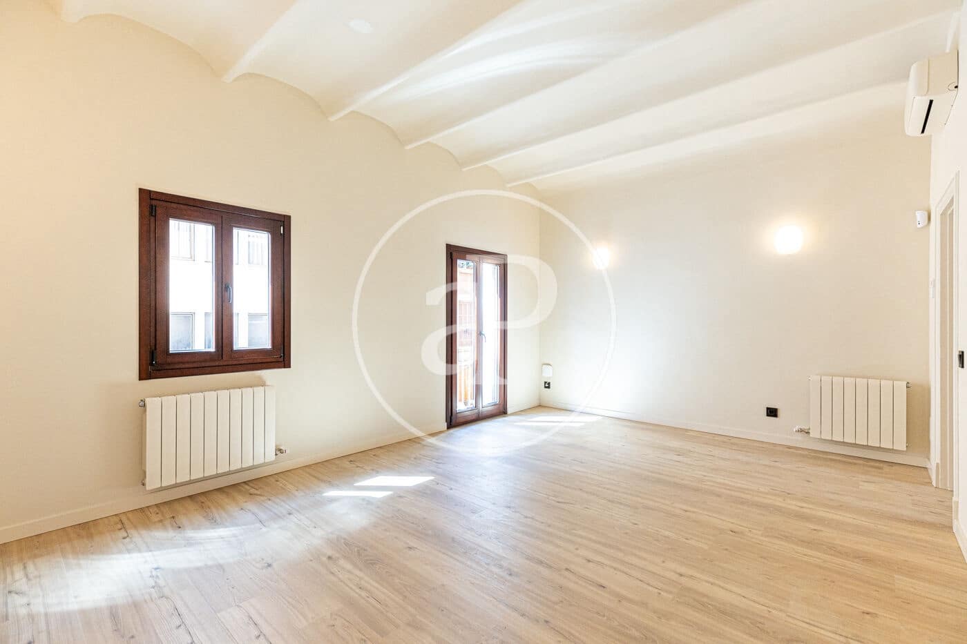 4 slaapkamer Appartement te huur in Palma de Mallorca met garage - € 2.300 (Ref: 9945738)