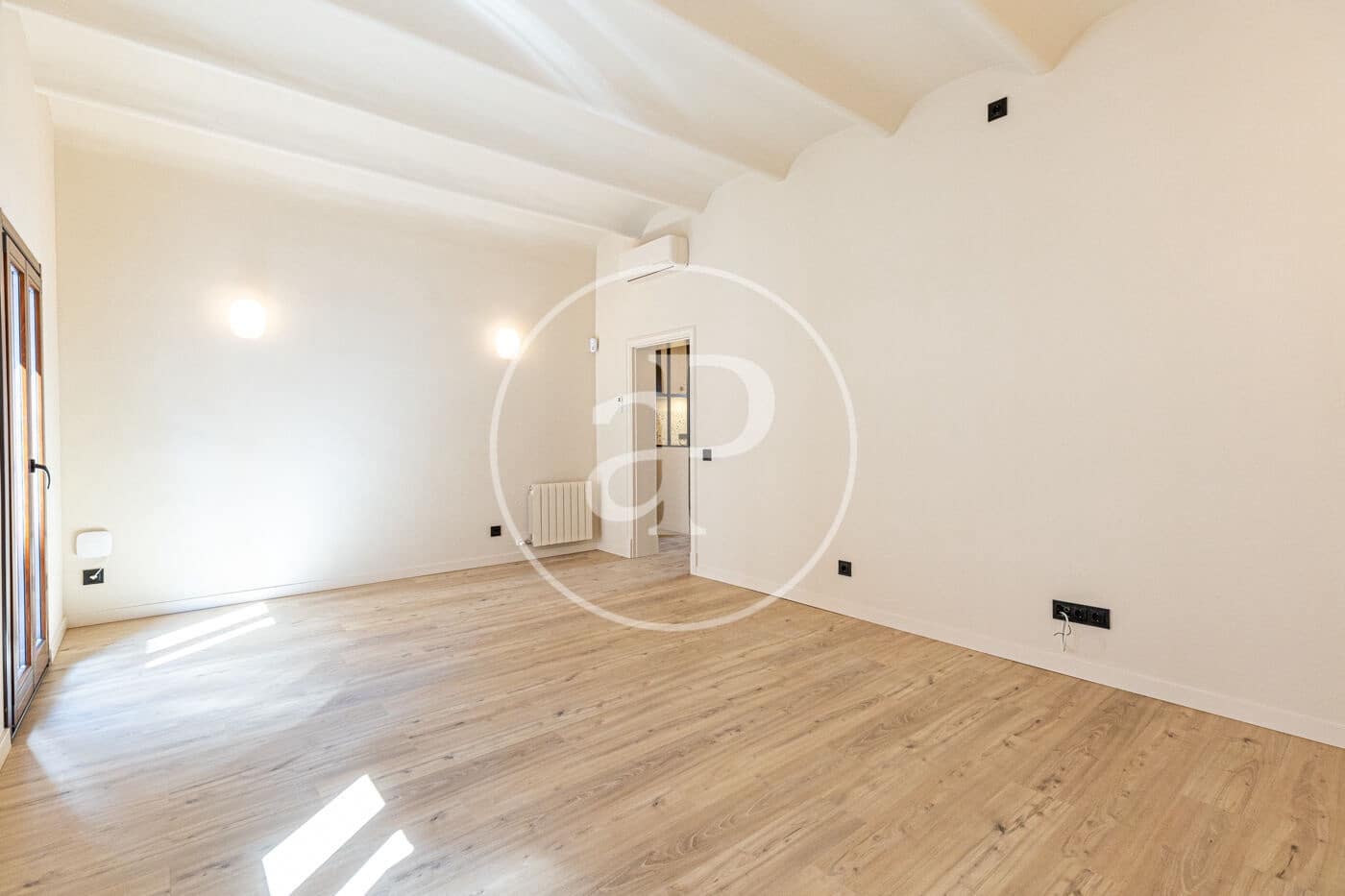 4 slaapkamer Appartement te huur in Palma de Mallorca met garage - € 2.300 (Ref: 9945738)