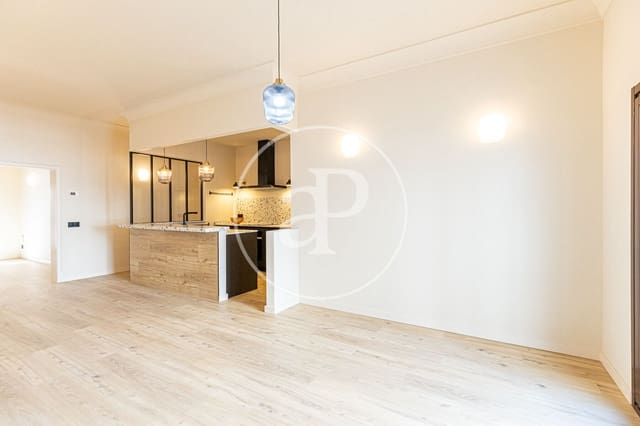 4 bedroom Apartment for rent in El Mercat, Palma de Mallorca with garage - € 2,300 (Ref: 9945738)
