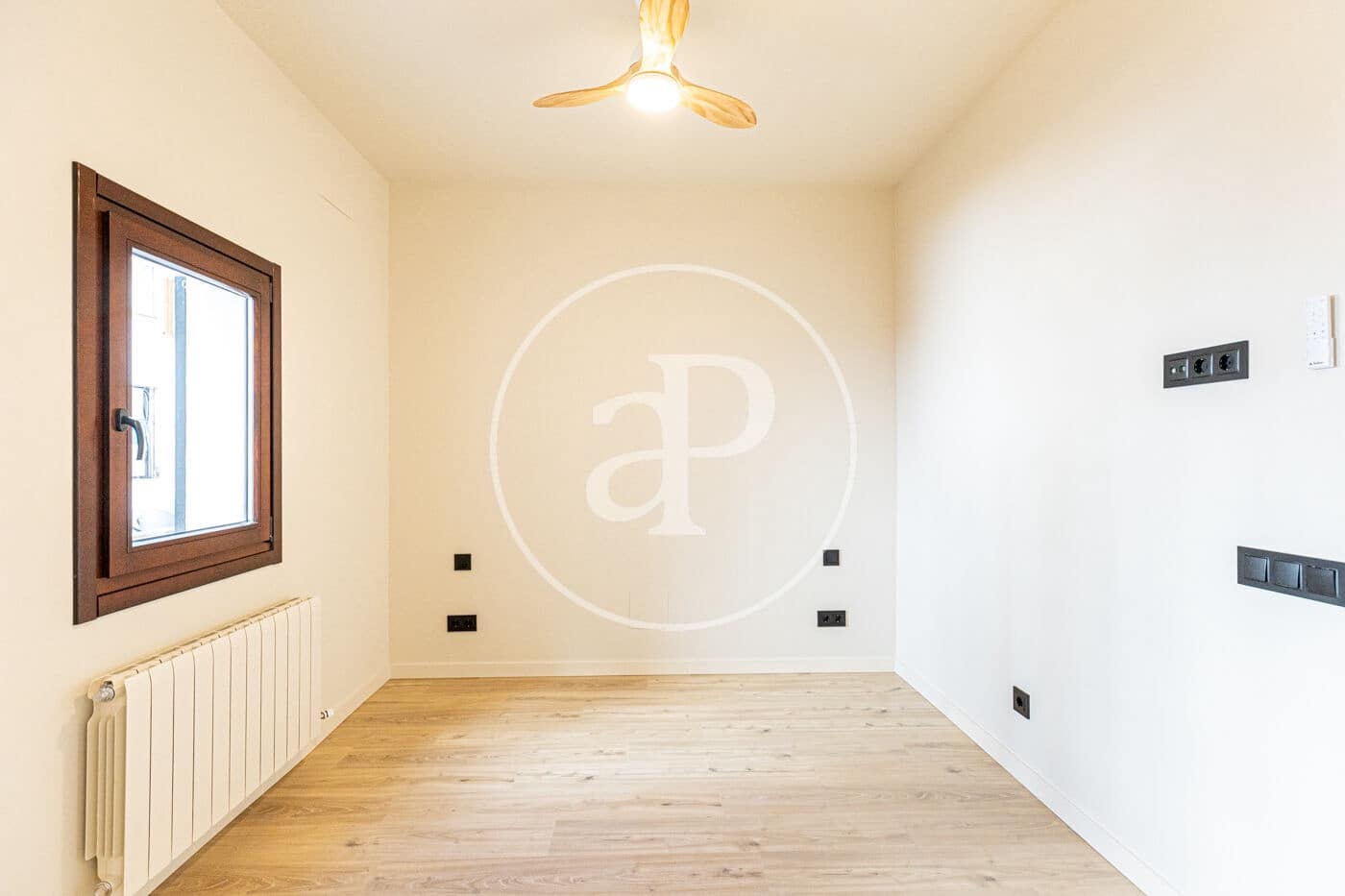 4 slaapkamer Appartement te huur in Palma de Mallorca met garage - € 2.300 (Ref: 9945738)
