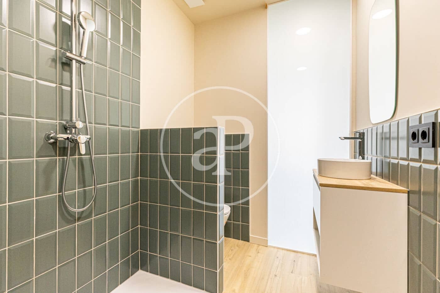 4 slaapkamer Appartement te huur in Palma de Mallorca met garage - € 2.300 (Ref: 9945738)