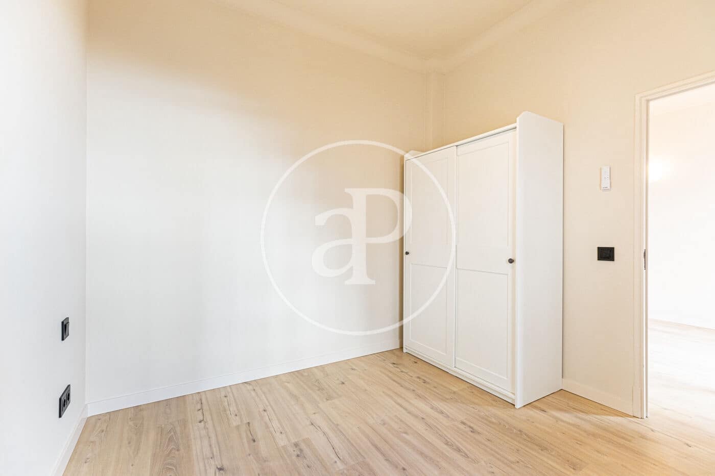 4 slaapkamer Appartement te huur in Palma de Mallorca met garage - € 2.300 (Ref: 9945738)