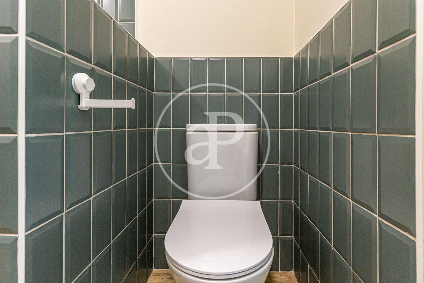 4 slaapkamer Appartement te huur in Palma de Mallorca met garage - € 2.300 (Ref: 9945738)
