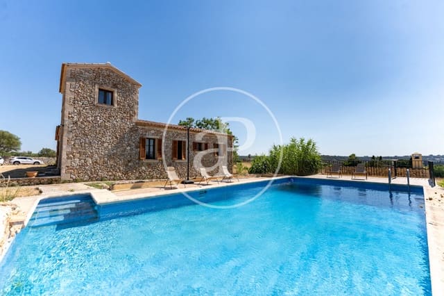 4 bedroom Villa for rent in Sineu with pool - € 5,500 (Ref: 9949825)