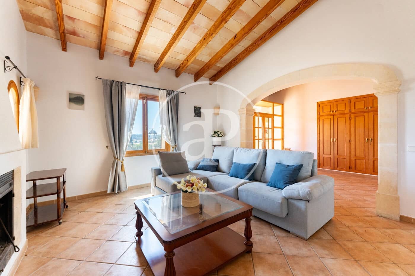 4 bedroom Villa for rent in Sineu with pool - € 5,500 (Ref: 9949825)