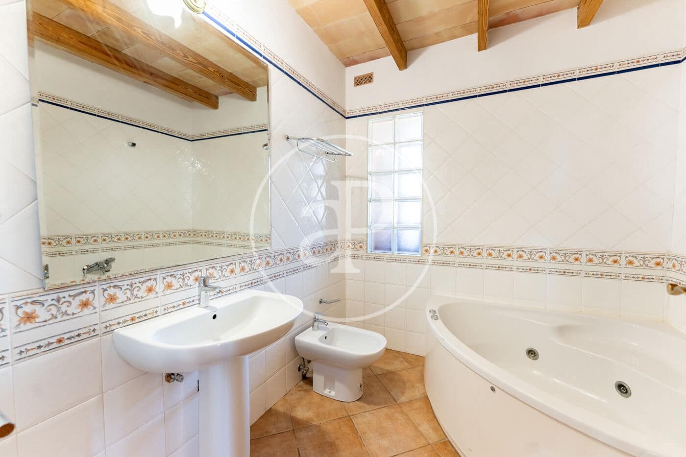 4 bedroom Villa for rent in Sineu with pool - € 5,500 (Ref: 9949825)