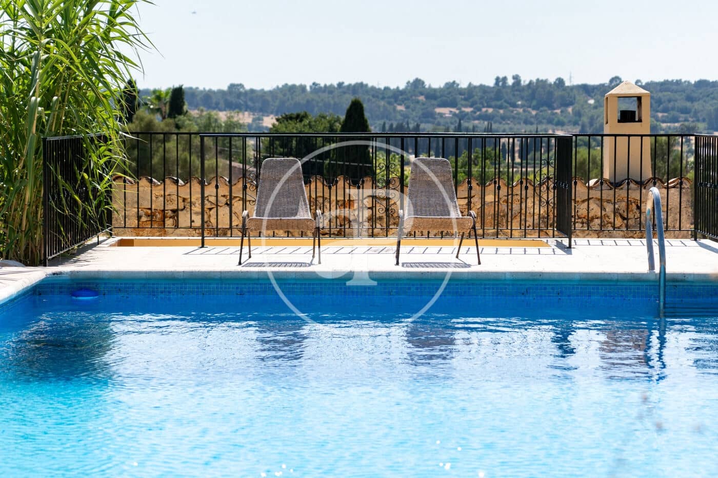 4 bedroom Villa for rent in Sineu with pool - € 5,500 (Ref: 9949825)
