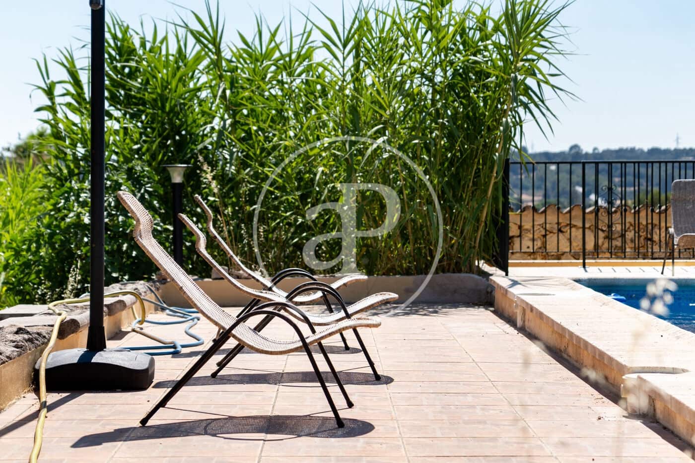 4 bedroom Villa for rent in Sineu with pool - € 5,500 (Ref: 9949825)