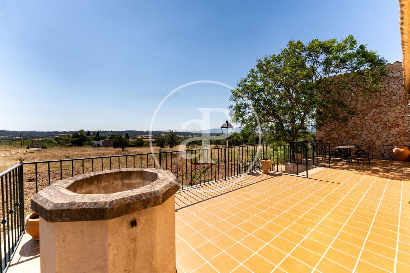 4 bedroom Villa for rent in Sineu with pool - € 5,500 (Ref: 9949825)