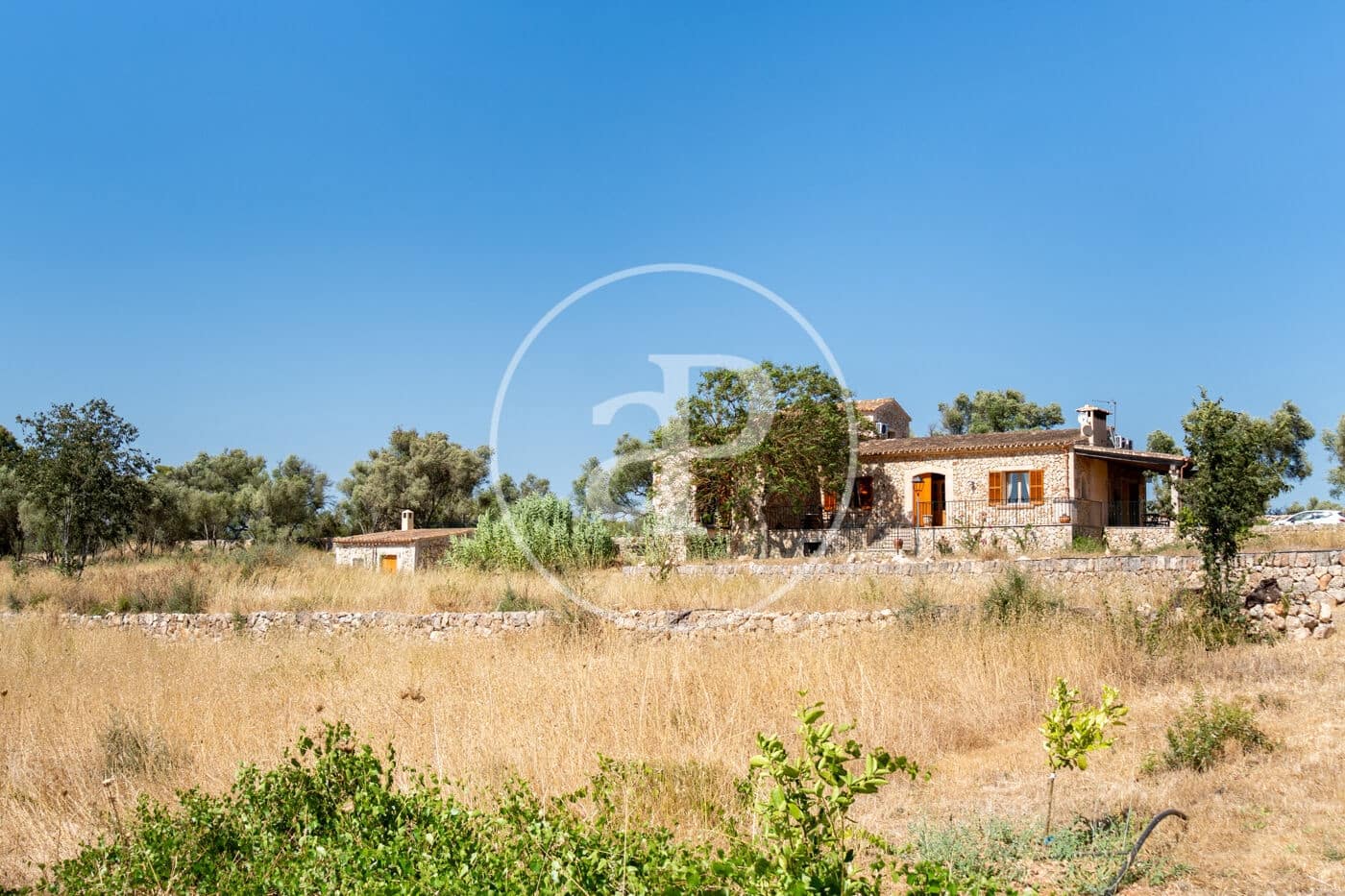 4 bedroom Villa for rent in Sineu with pool - € 5,500 (Ref: 9949825)