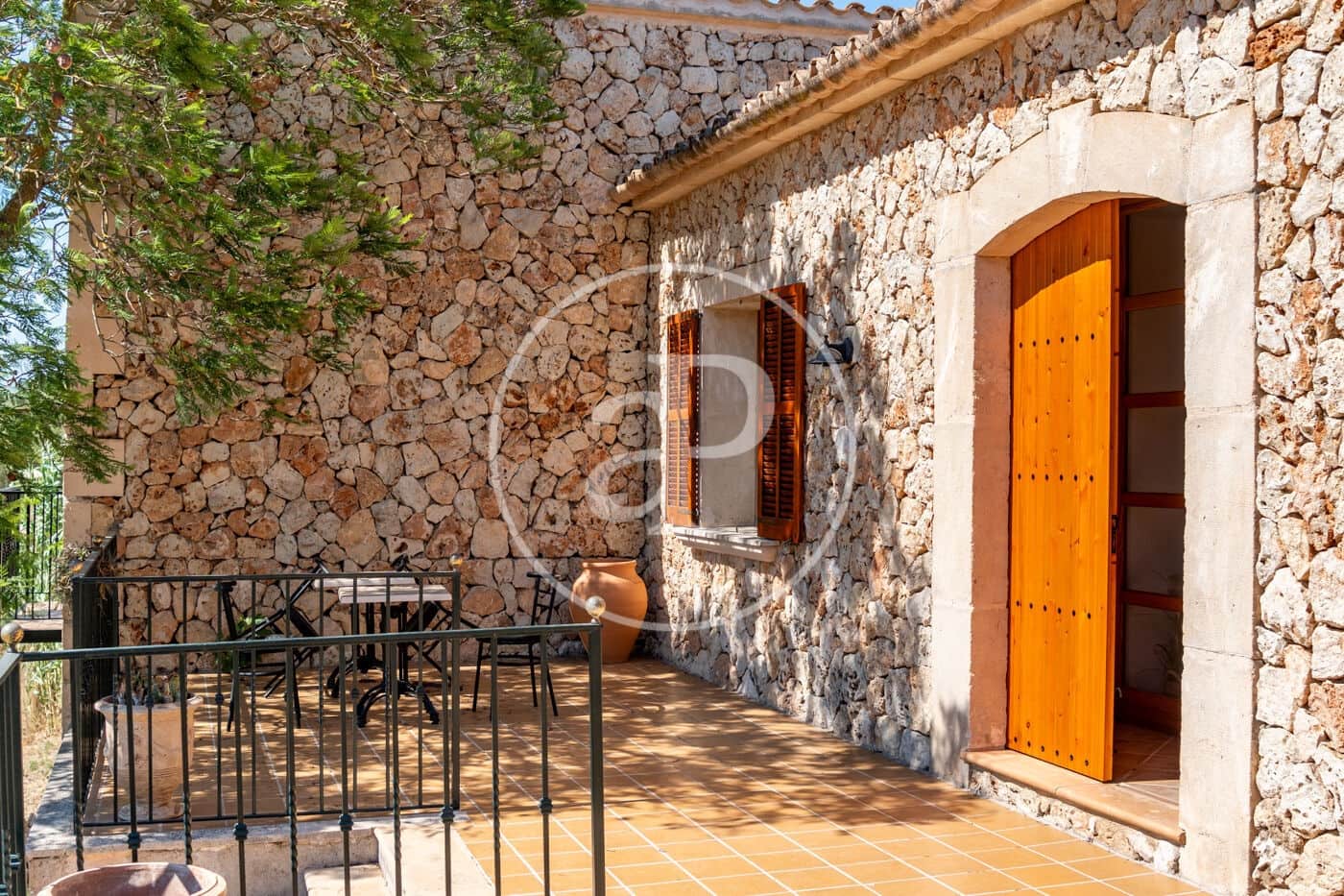 4 bedroom Villa for rent in Sineu with pool - € 5,500 (Ref: 9949825)