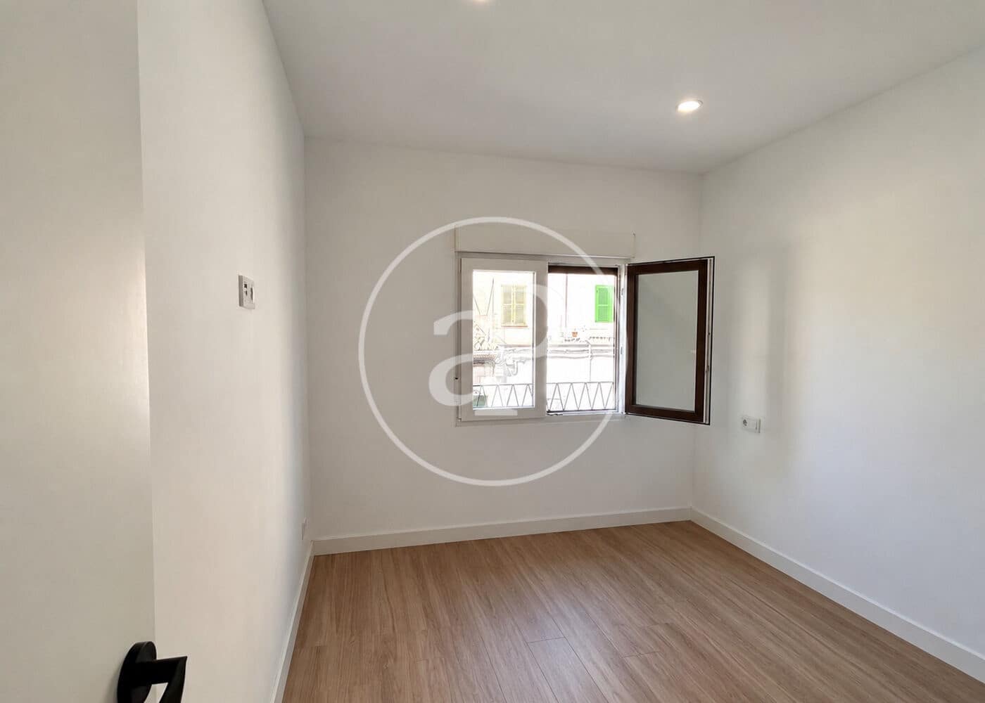 Appartement de 3 chambres à louer à Palma de Mallorca - 1 800 € (Ref: 9952654)