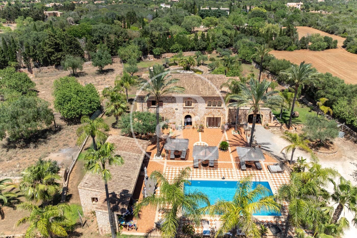 5 chambre Finca/Maison de Campagne à vendre à Santanyi avec piscine - 2 900 000 € (Ref: 9959805)